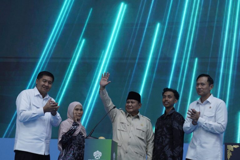 Pasangan Guru Bersyukur Dapat Rumah dari Program KPR Prabowo: Murah, Mewah, Fasum Lengkap