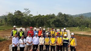 Marlyn Maisarah Tinjau Jembatan Gantung Cibeber, Pastikan Aspirasi Warga Terlaksana